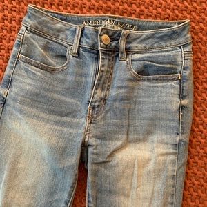 American Eagle High Rise Jegging